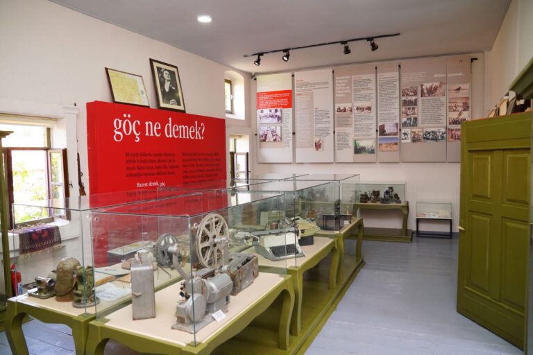 KÜÇÜKKÖY KENT MÜZESİ YENİ YÜZÜYLE ZİYARETÇİLERİNİ BEKLİYOR…