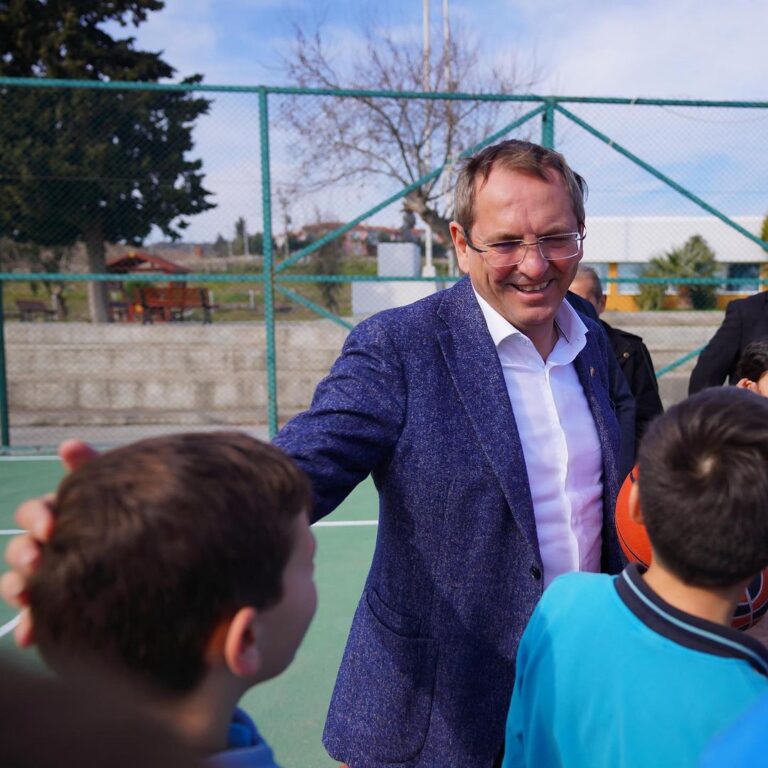 ÇOCUKLAR İSTEDİ, BAŞKAN ERGİN YAPTI
